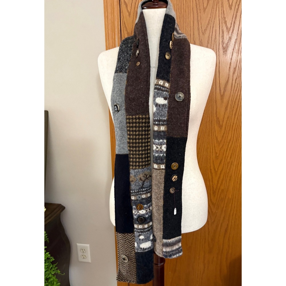 Handmade Patchwork Wool Knit Scarf with Mismatched Buttons and Velvet Lining
